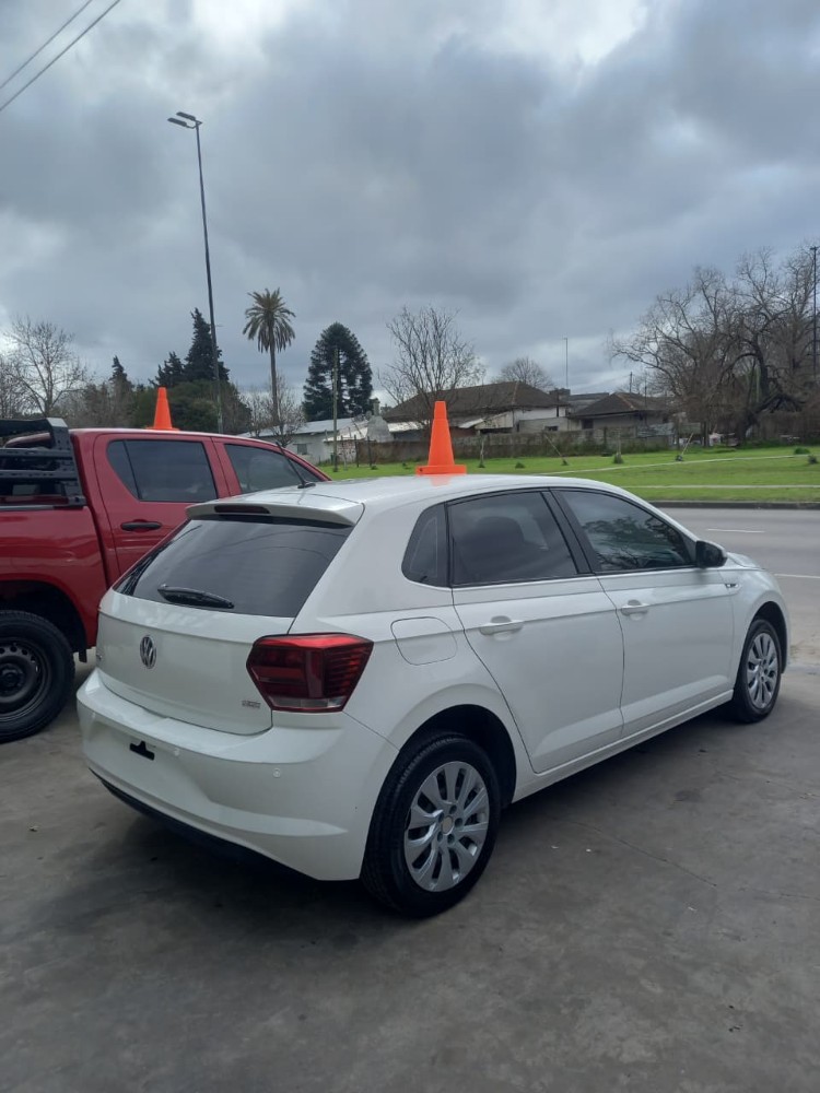 Volkswagen POLO Polo 1.6 L/22 MSI — foto 3